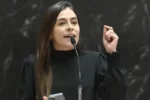 Lohanna expõe contradições do Novo liberdade de expressão até para pedófilos, diz parlamentar