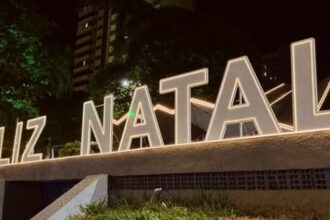 Natal Iluminado emociona Divinópolis com luzes, arte e Trenzinho da Alegria gratuito para famílias