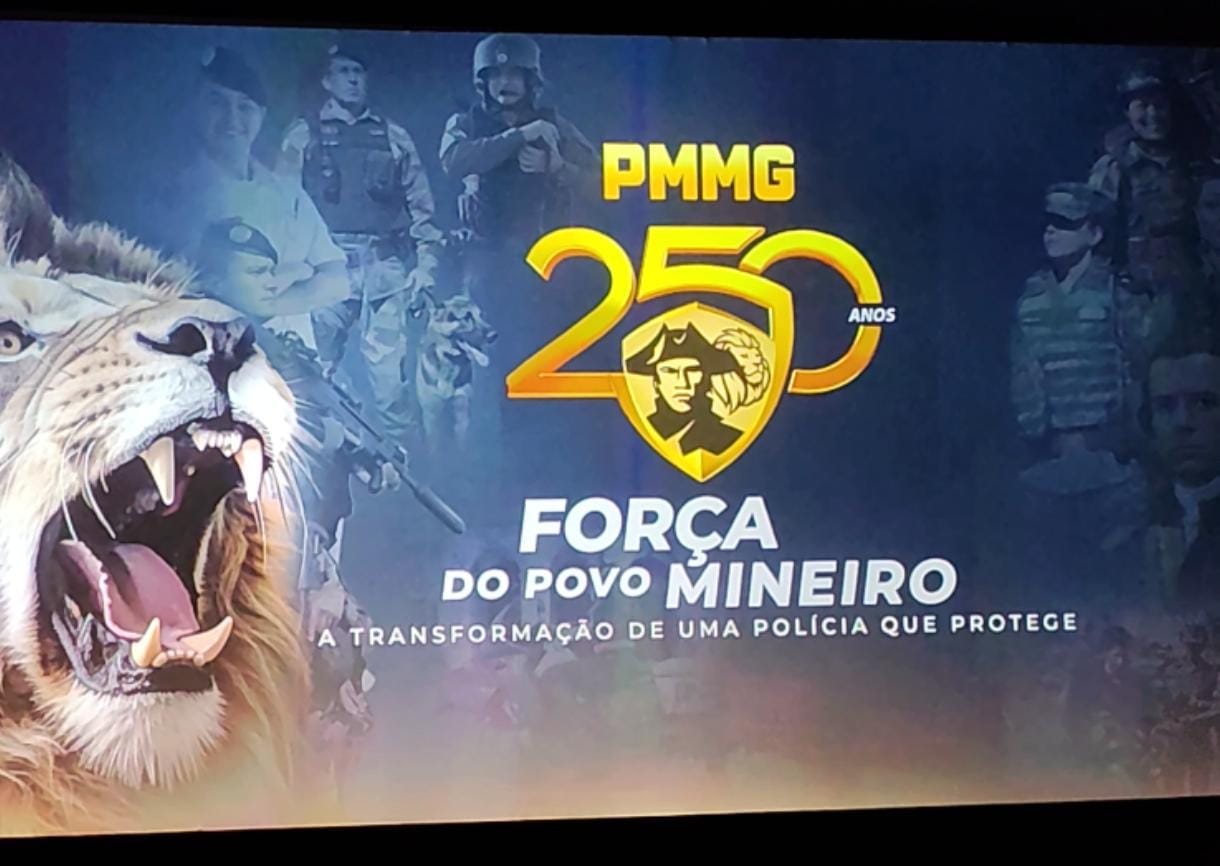Policial que salvou bebê de 4 meses engasgado em Divinópolis recebe honraria em evento que lança documentário dos 250 anos da PMMG