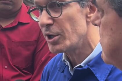 Zema afirma que Hospital Regional de Divinópolis já está pronto e que inauguração depende do Governo Federal “Só depende deles”